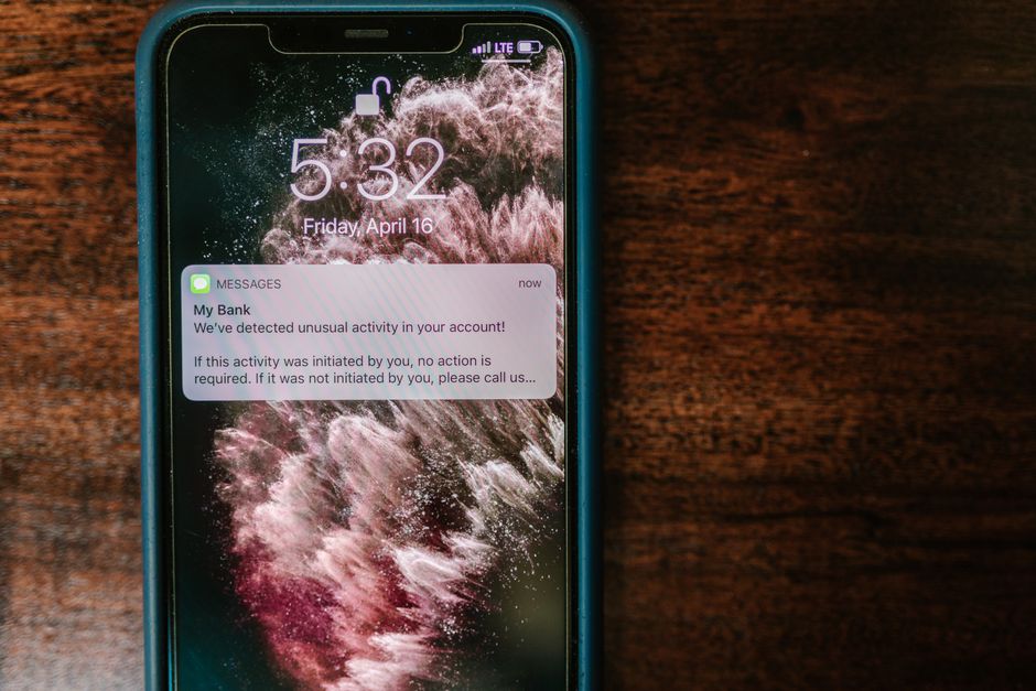 投資詐欺の見分け方 SNSで勧誘される「必ず儲かる」話の実態
